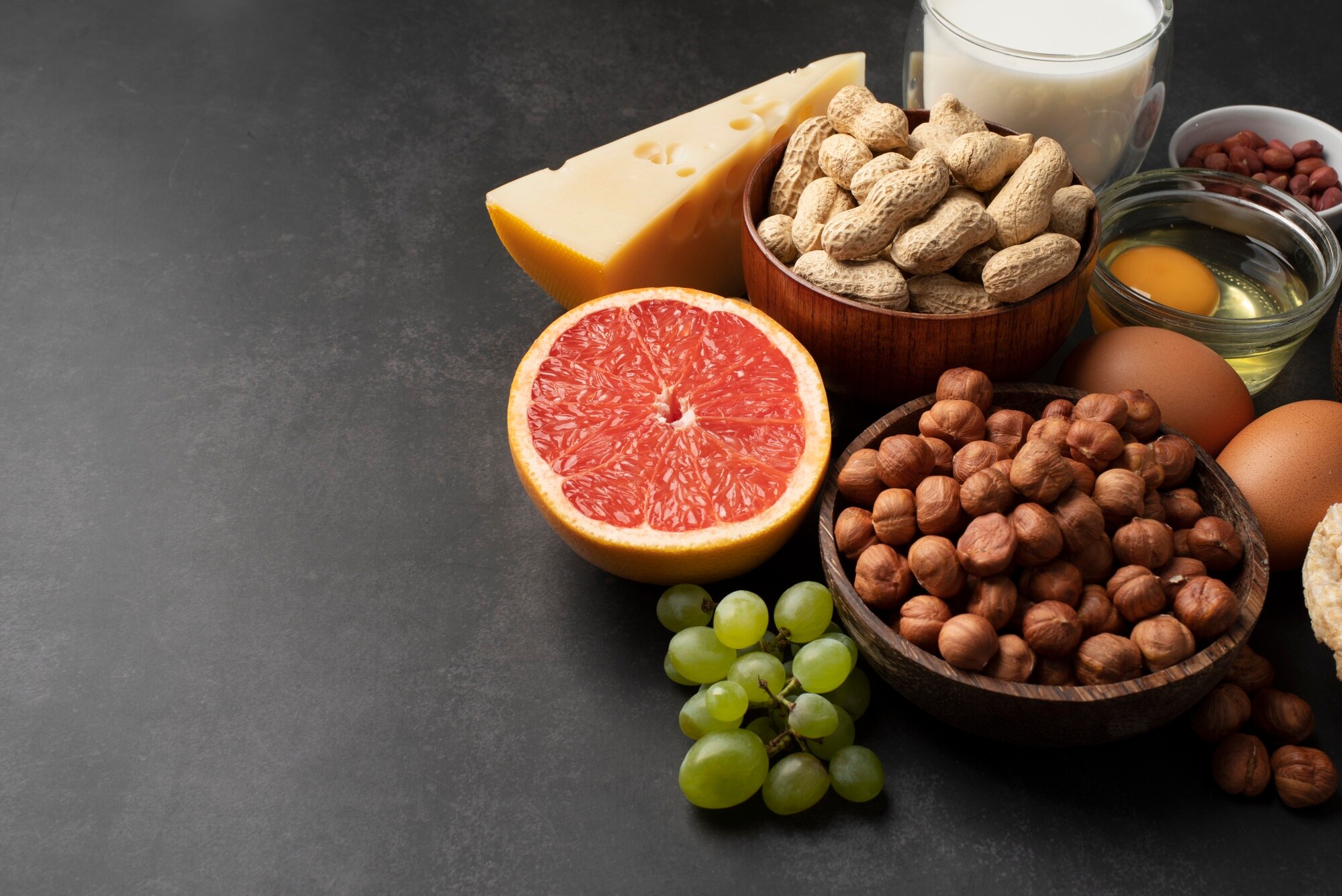 Kacang-kacangan dan biji-bijian kaya vitamin E dan zinc